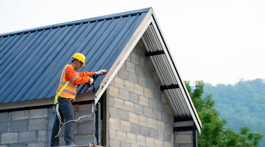 Expert top industrial roofings services in Osage City, KS